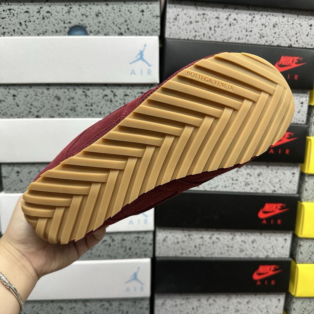 Bottega Veneta Orbit Surf Vapor - Image 9