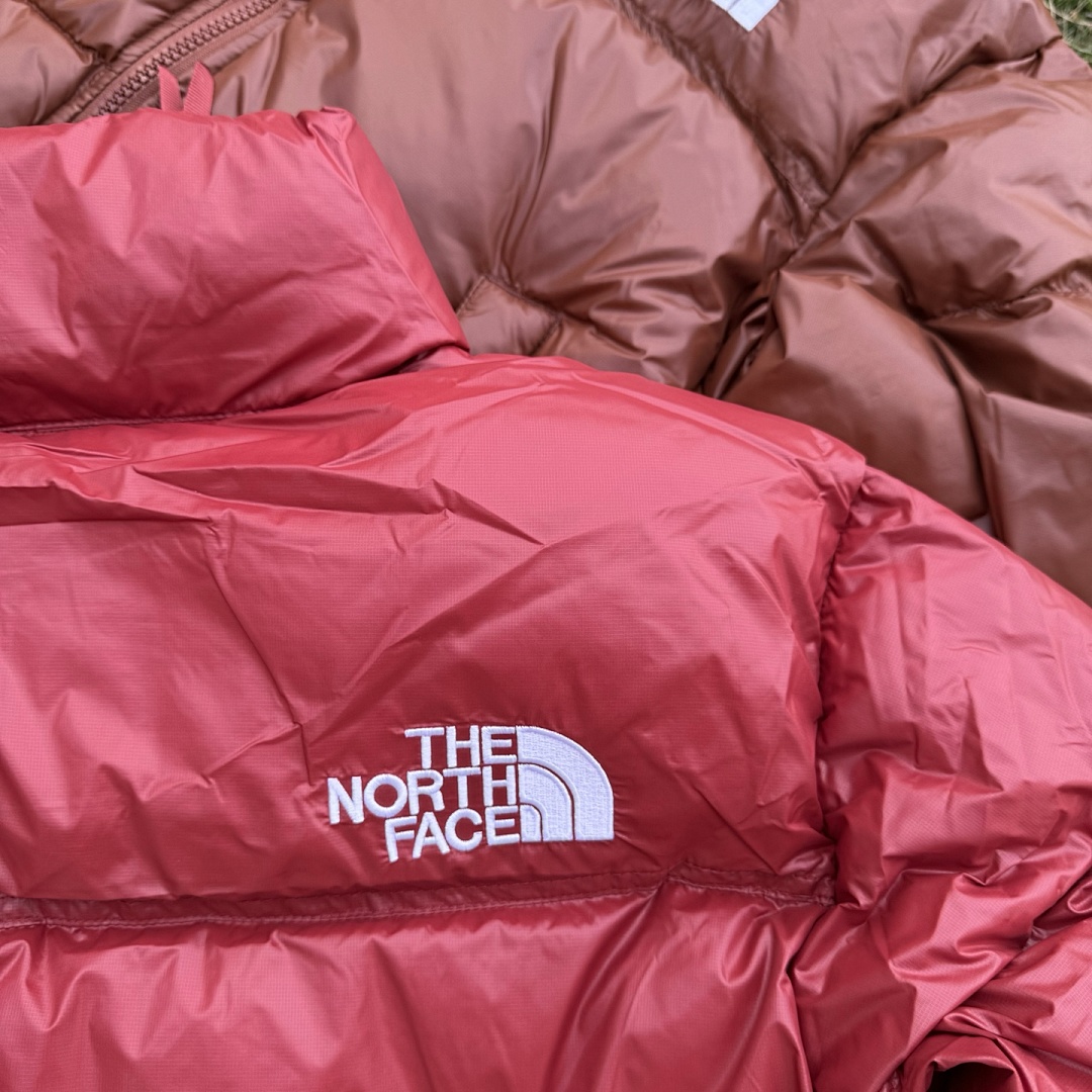 The North Face TNF Women's Nuptse Short Jacket - Image 24