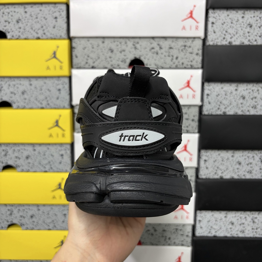Balenciaga Track - Image 7