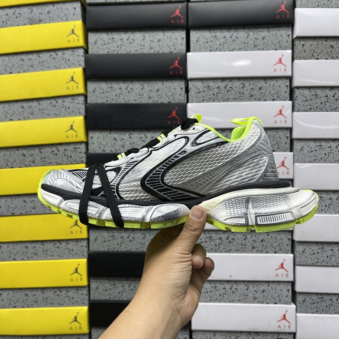 Balenciaga BLCG 3Xl - Image 48