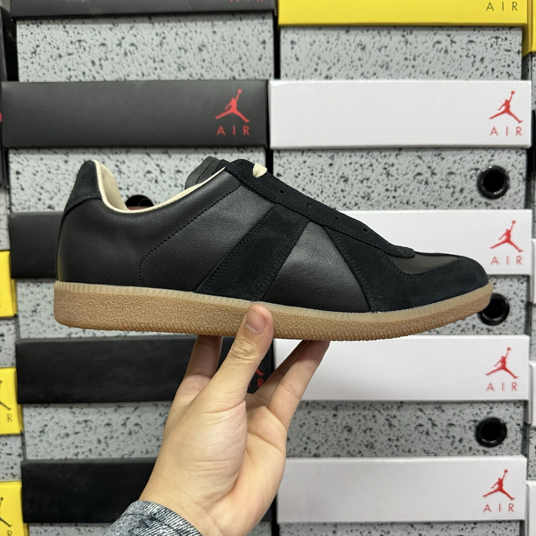 On Running Maison Margiela Replica German Army Trainer Black Gum H6851 Yellow (GATs Suede) - Image 7