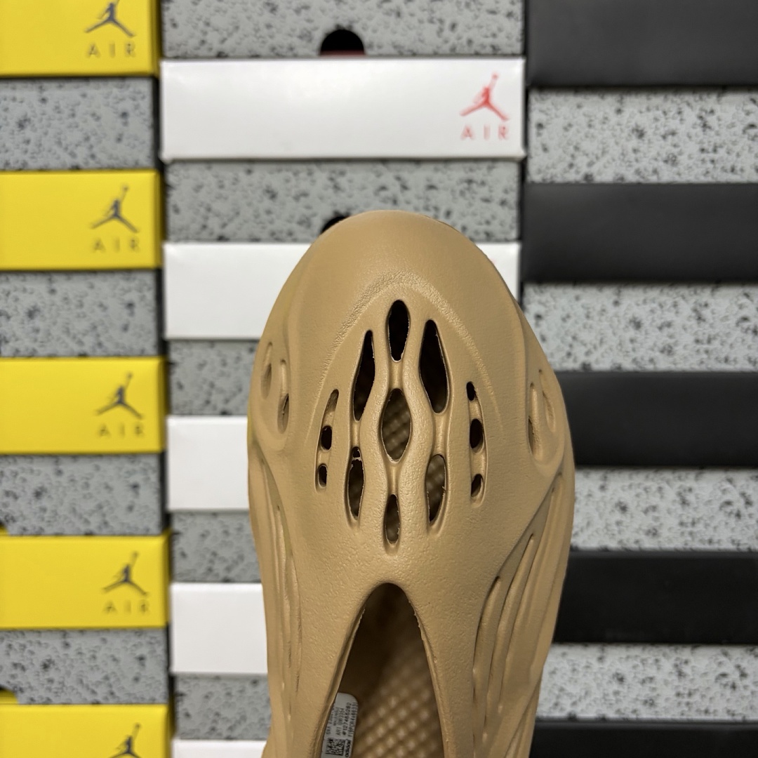 Adidas Yeezy Foam RNNR Ochre Clogs - Image 4