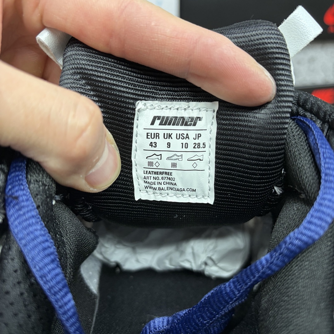 Balenciaga BLCG Runner 7.0 - Image 10
