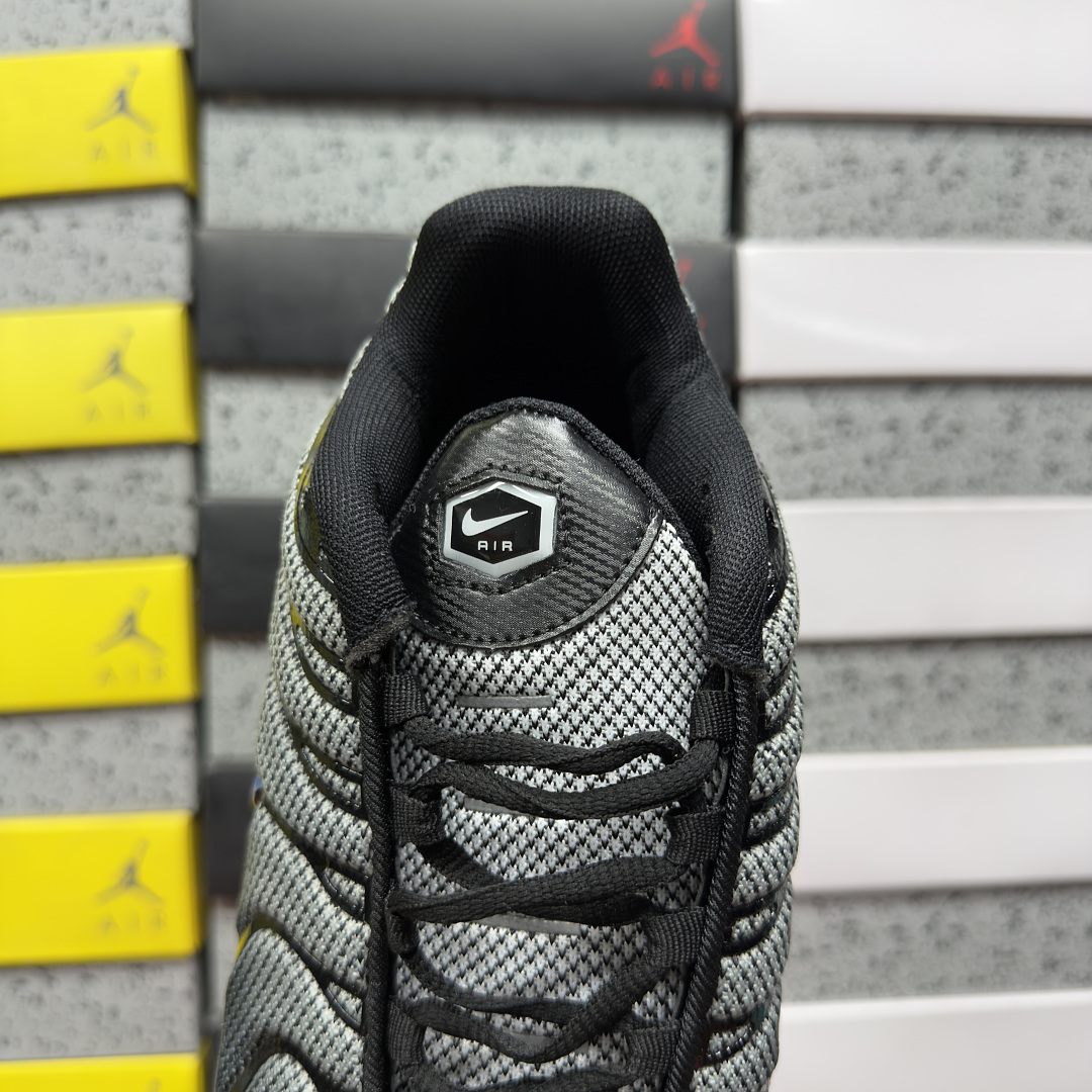 Nike Air Max Plus White Black Racer (Blue) - Image 5