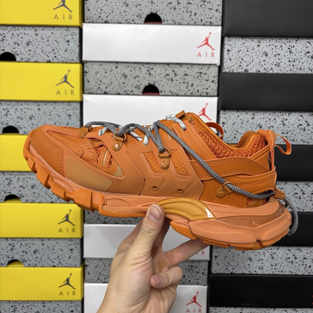 Balenciaga Track - Image 12