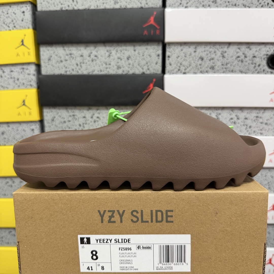 Adidas Slide/Foam Runner - Image 97