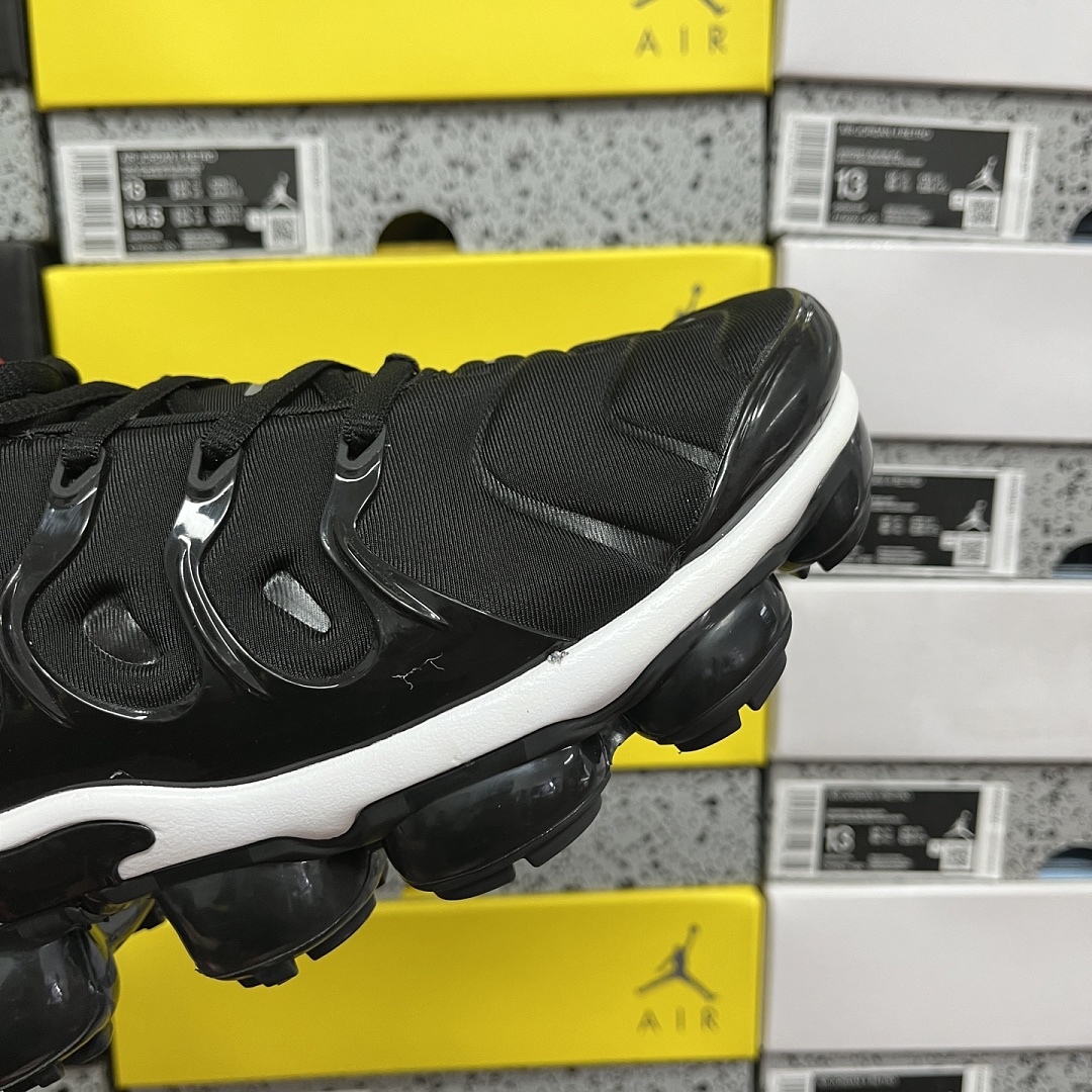 Nike Air VaporMax Plus - Image 2