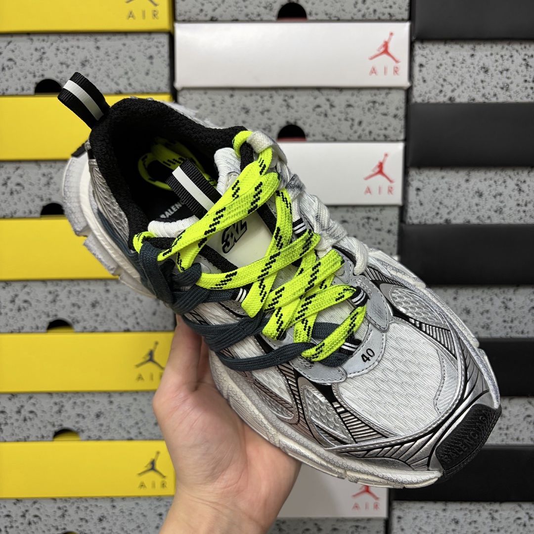 Balenciaga 3Xl - Image 8