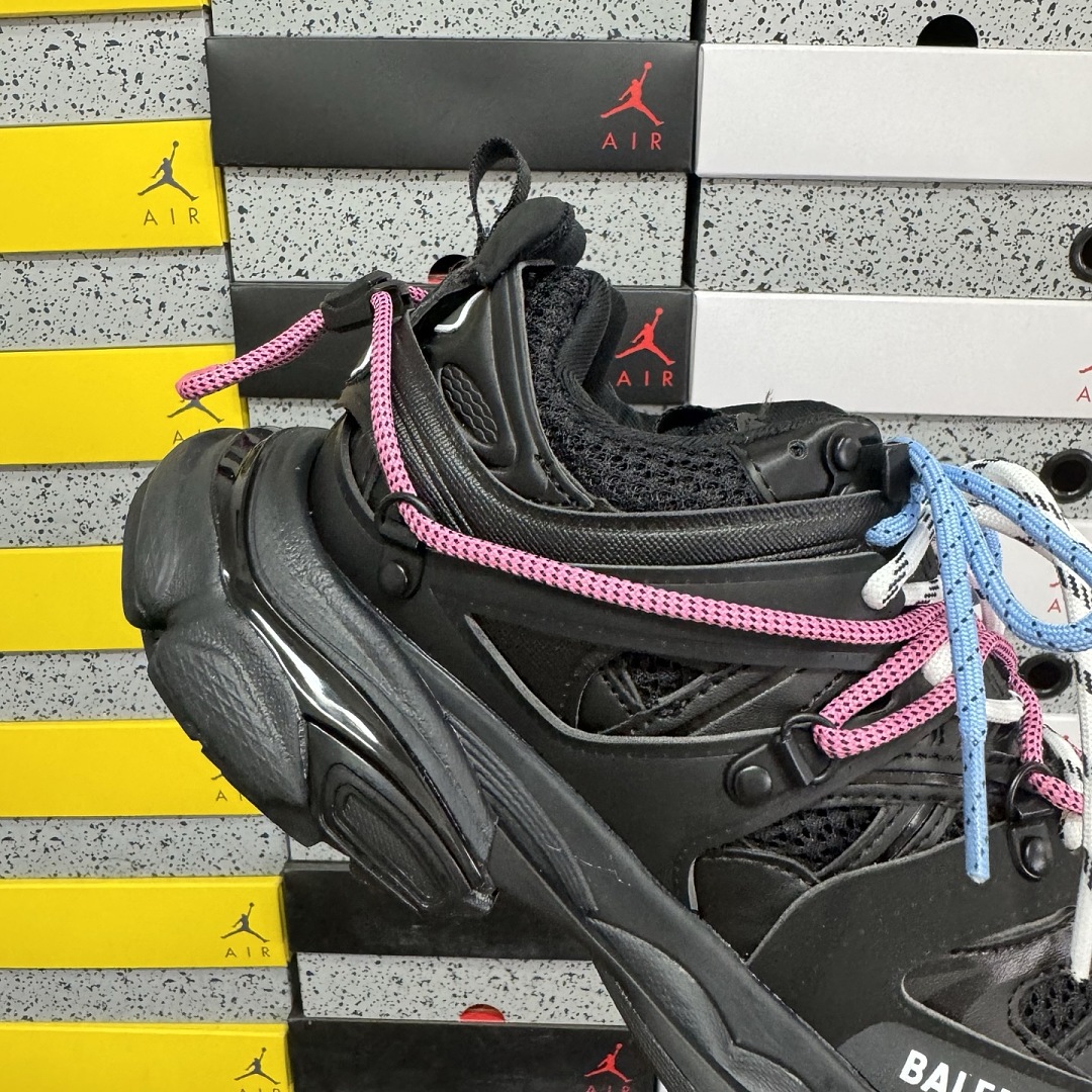 Balenciaga Track Trail Laces 3.0 - Image 8