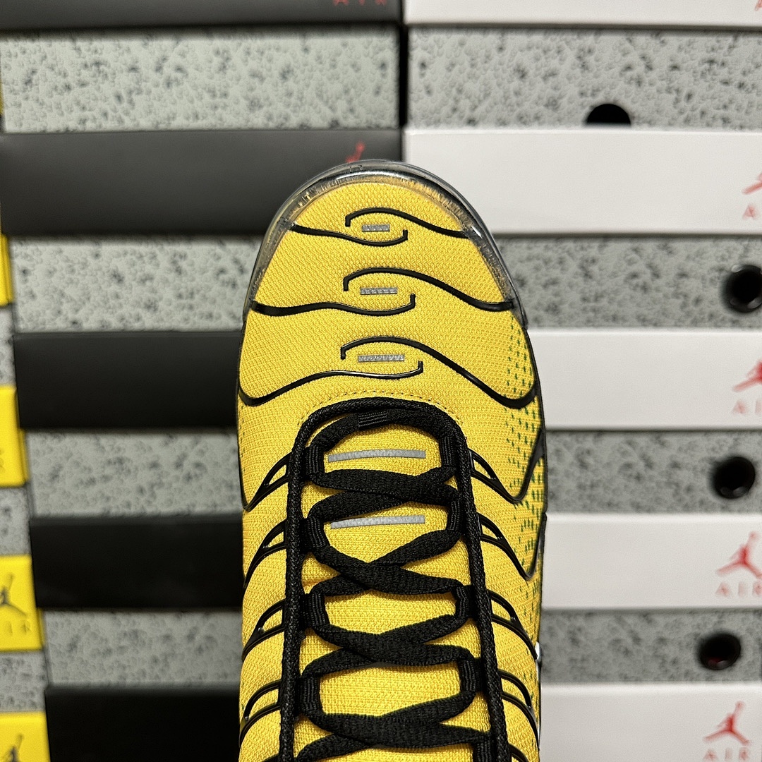 Nike Air Max Plus Varsity Maize Pine (Green) - Image 7