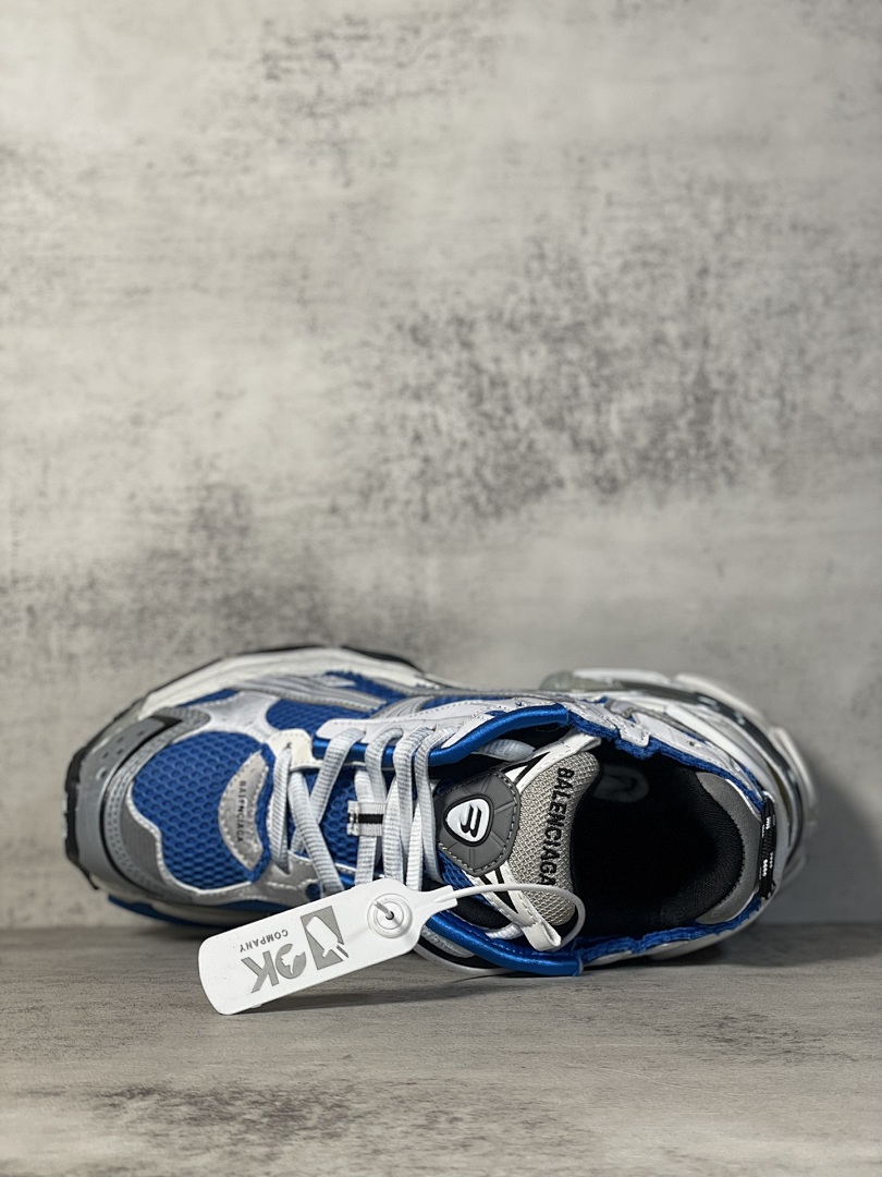 Balenciaga Runner 7.5 - Image 42