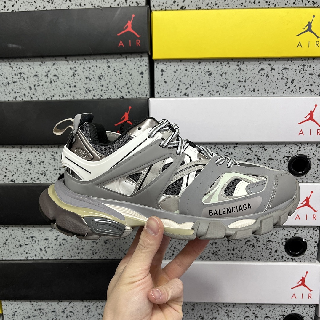 Balenciaga Track 1214 - Image 7