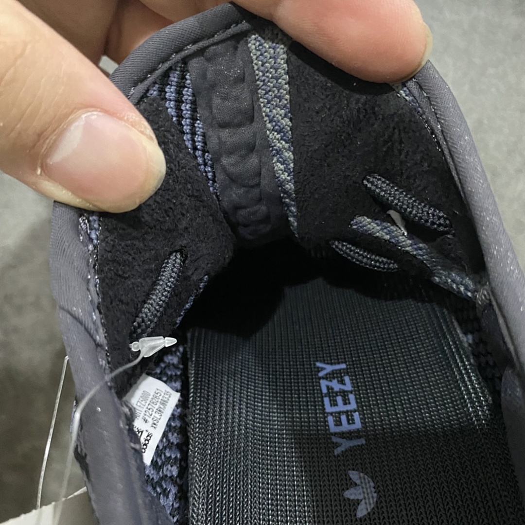 Adidas Yeezy 350 - Image 13