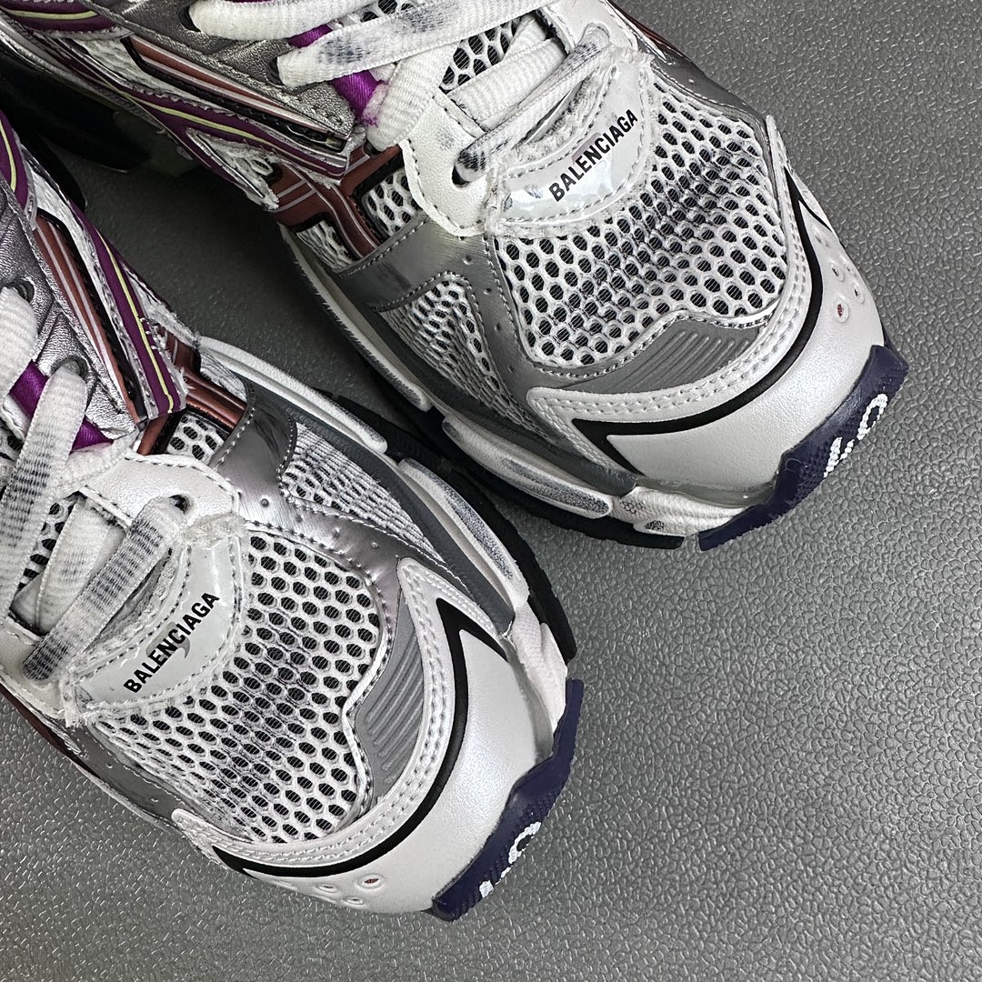 Balenciaga Runner - Image 38