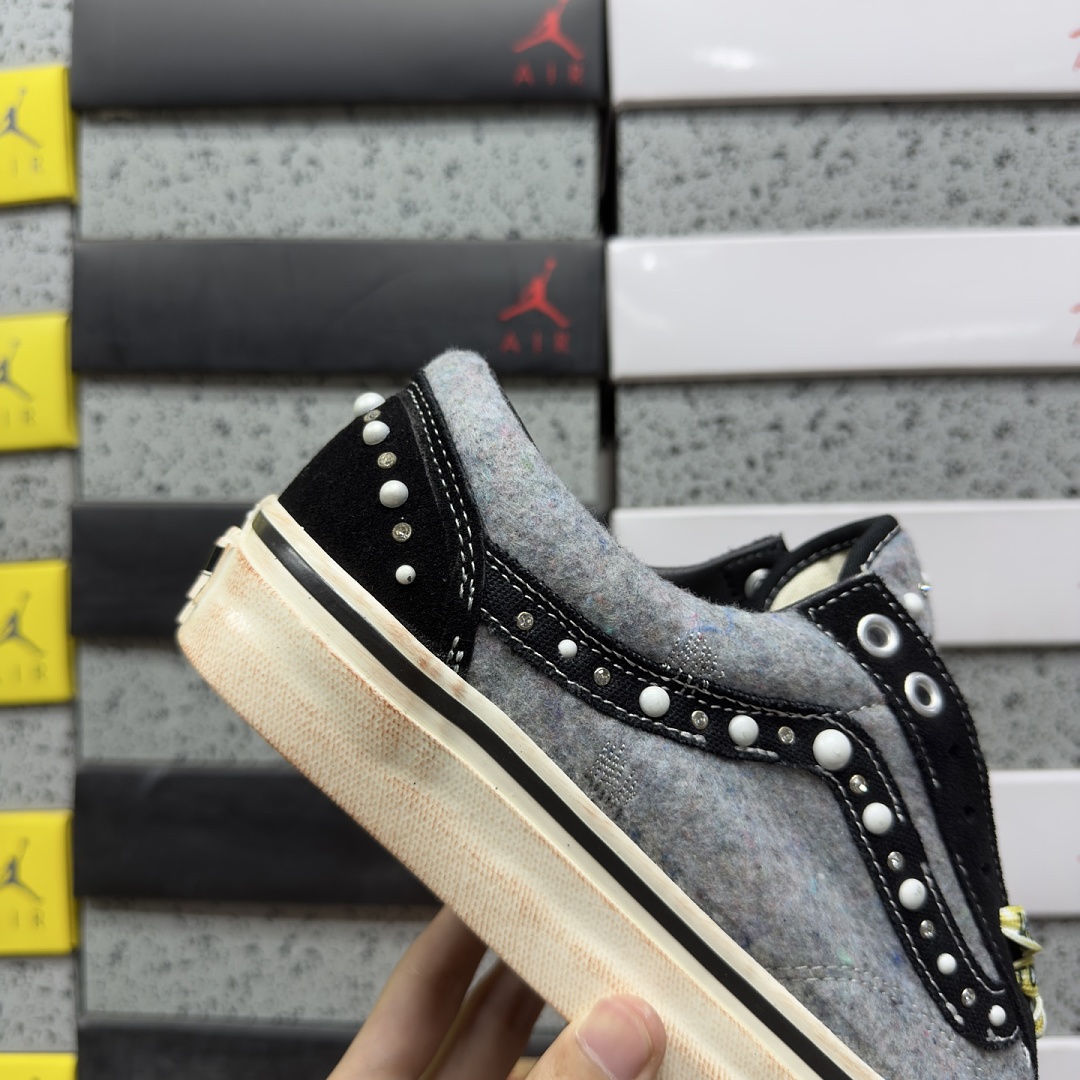 Vans 【GOD BatcOld Skool 36 Satoshi Nakamoto Pearlized Speckled Moving Blanket Grey VN000DC0FNG Black Velvet - Image 7
