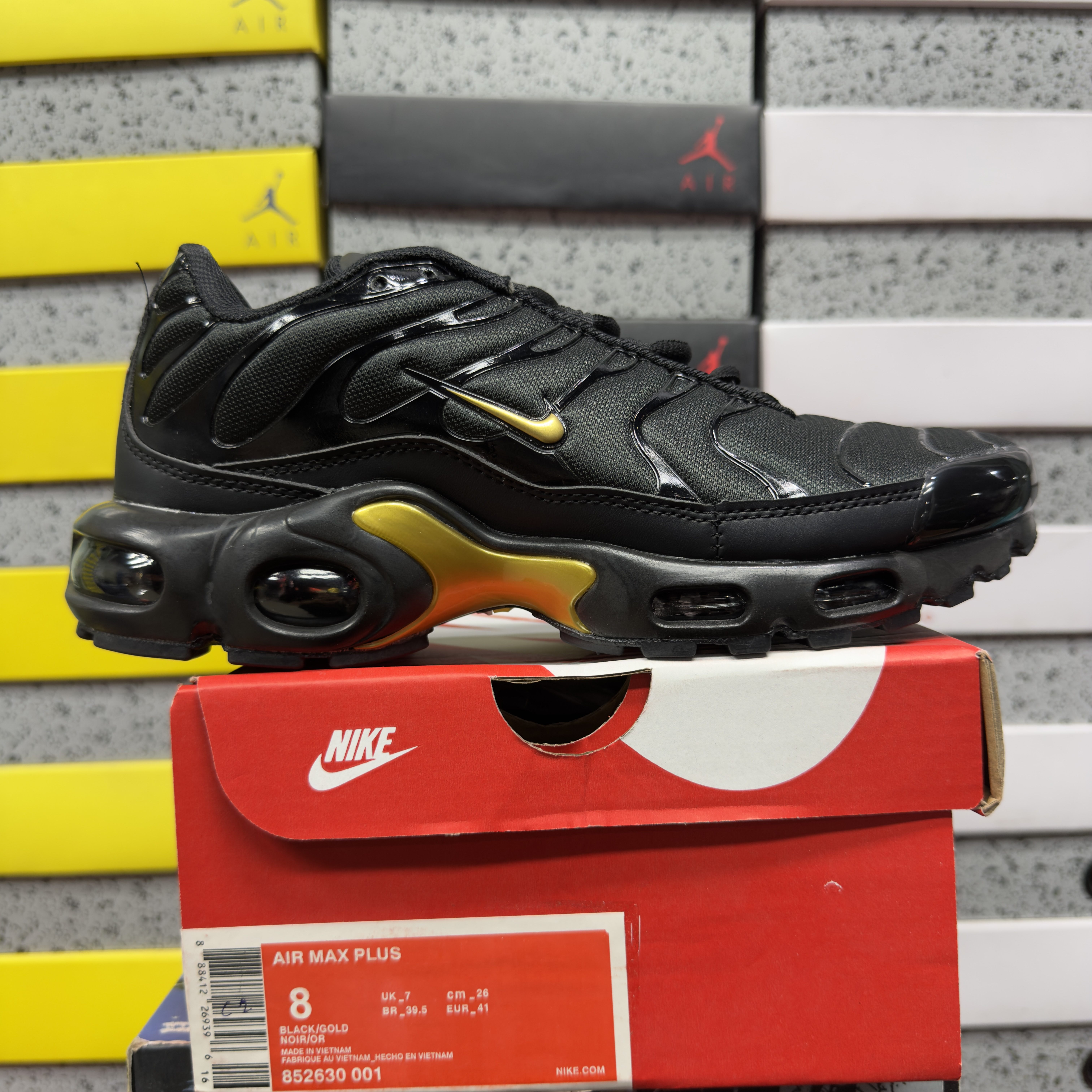 Nike Air Max Plus - Image 10
