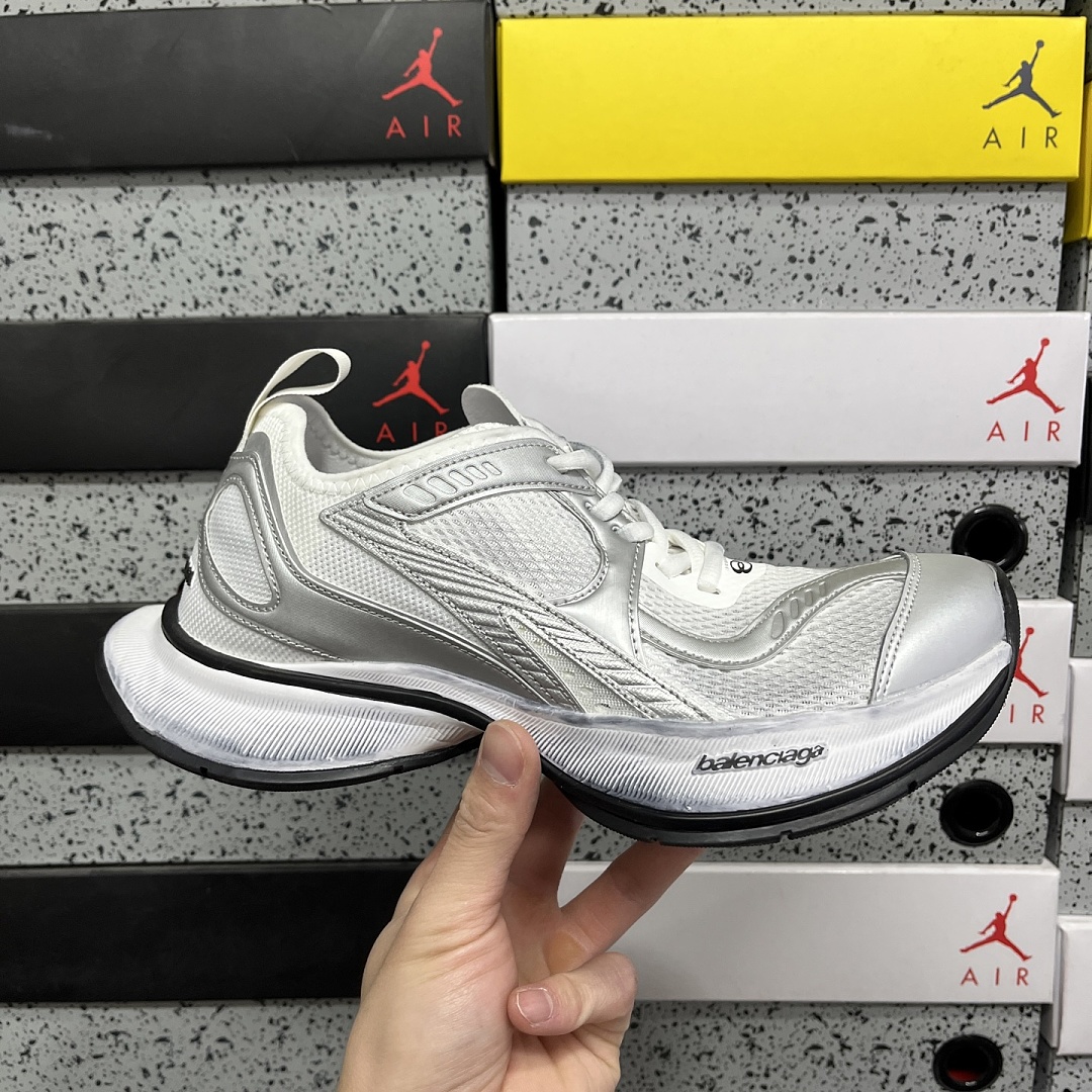 Balenciaga Circuit - Image 6