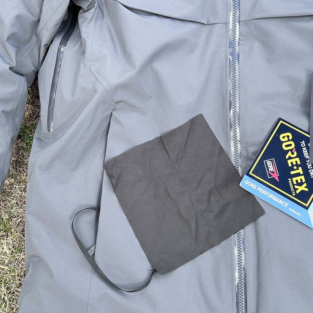 Arc'teryx Macai Jacket Black Sea Blue SIZE: XL - Image 18