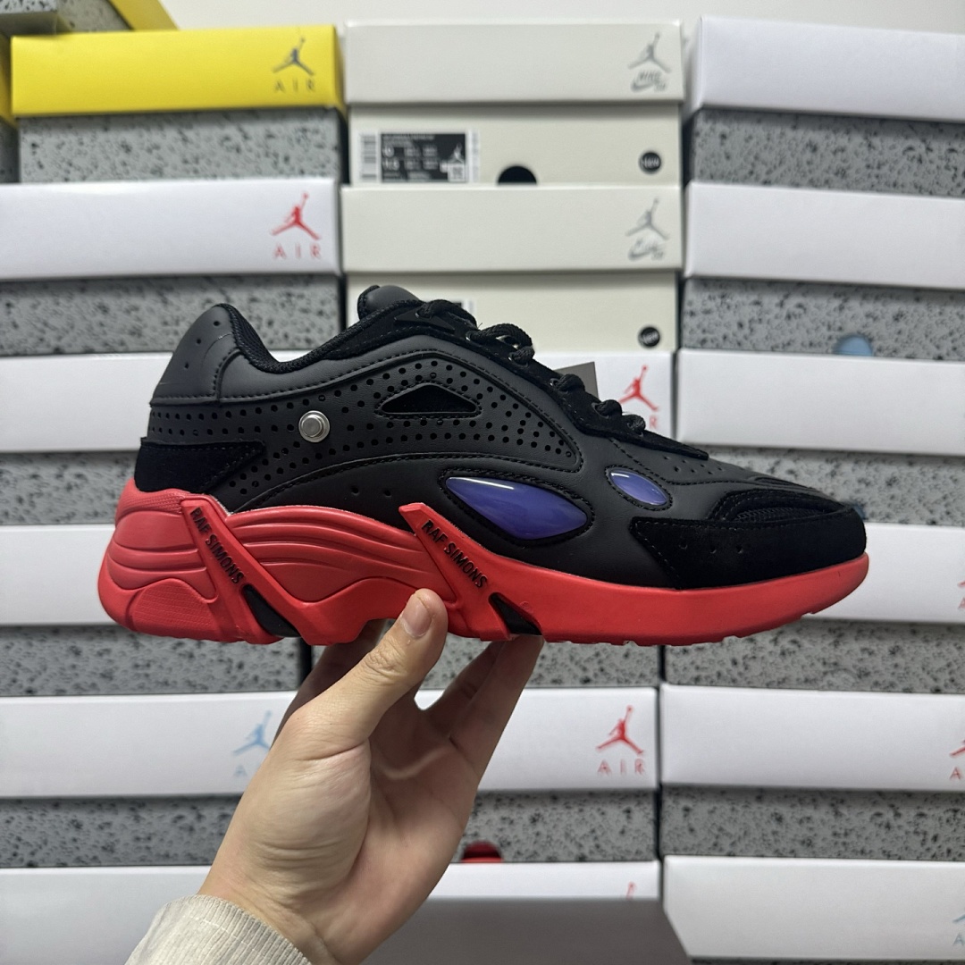 On Running Raf Simons Antei Low Top - Image 7