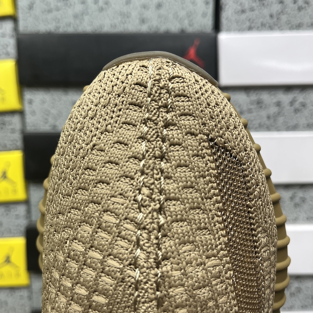 Adidas Yeezy Boost 350 V2 - Image 4