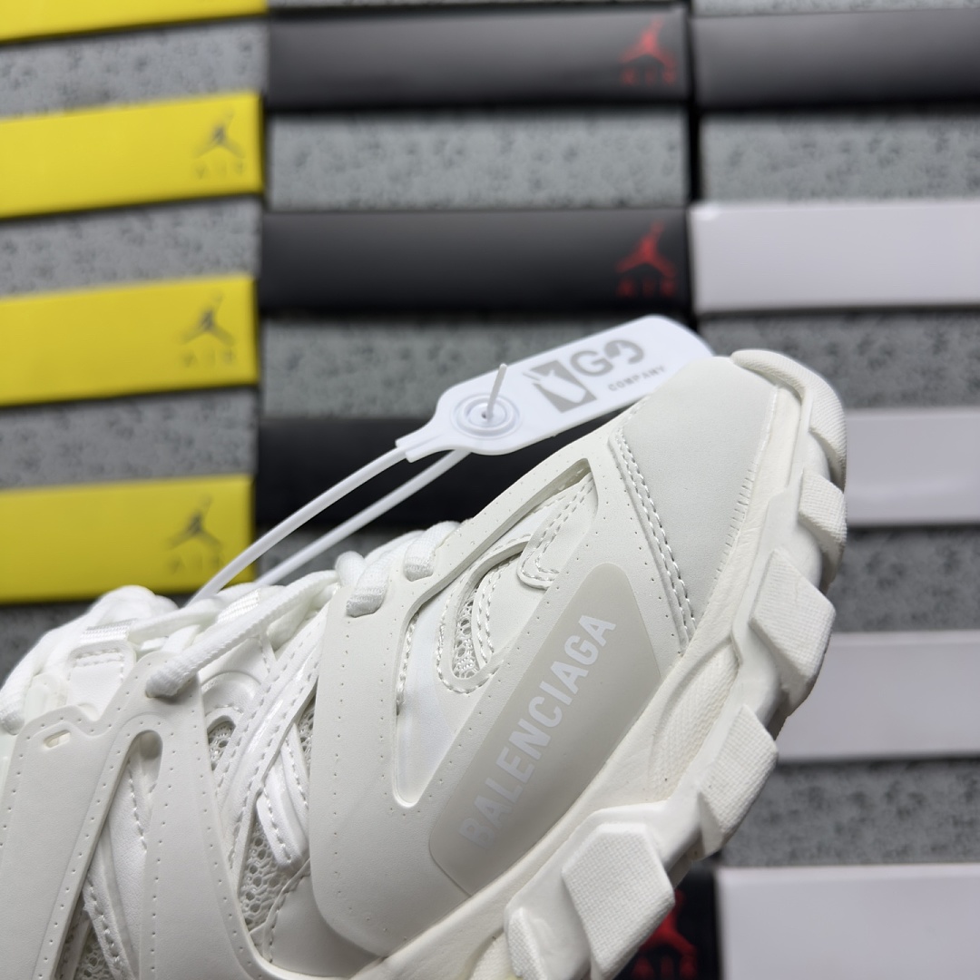 Balenciaga BLCG Track 9059 (White) - Image 2