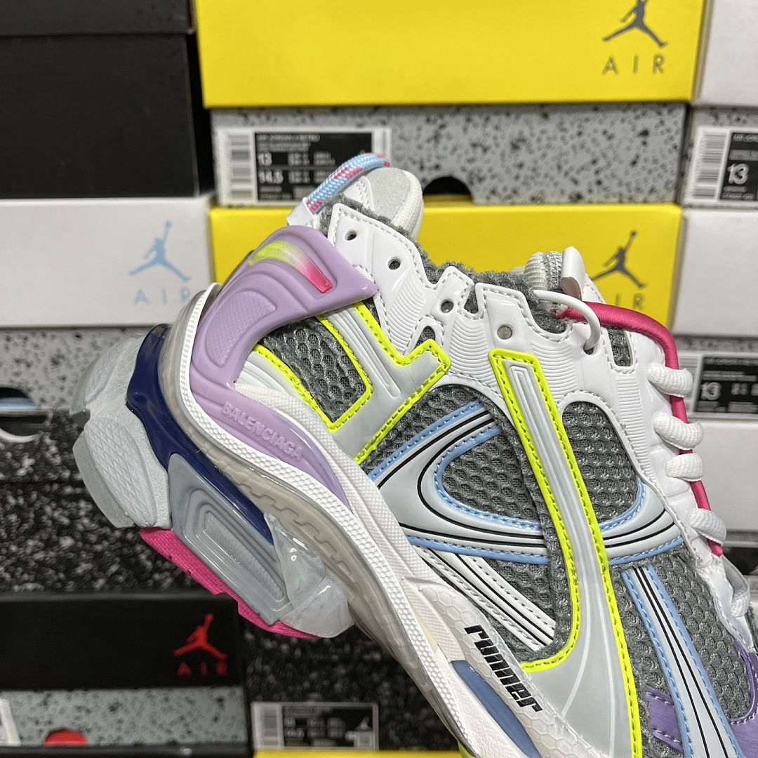Balenciaga BLCG Runner 7.5 - Image 3