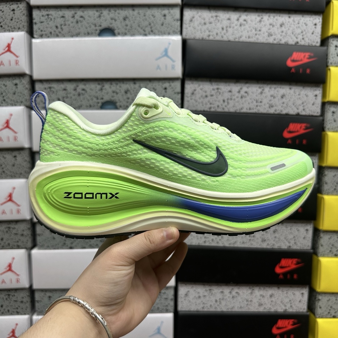 Nike Vomero Plus Volt Tint Lime Blast Sapphire - Image 3