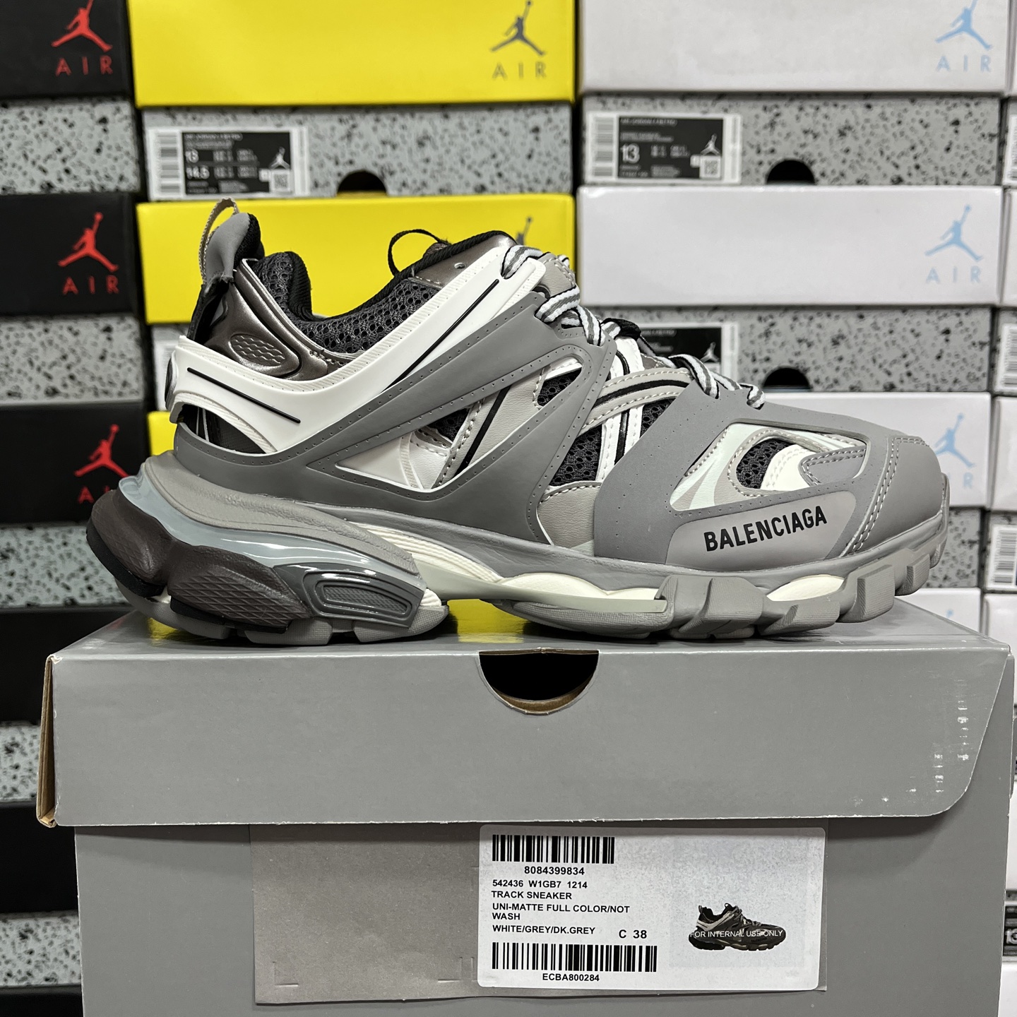 Balenciaga BLCG Track 3.0 - Image 11