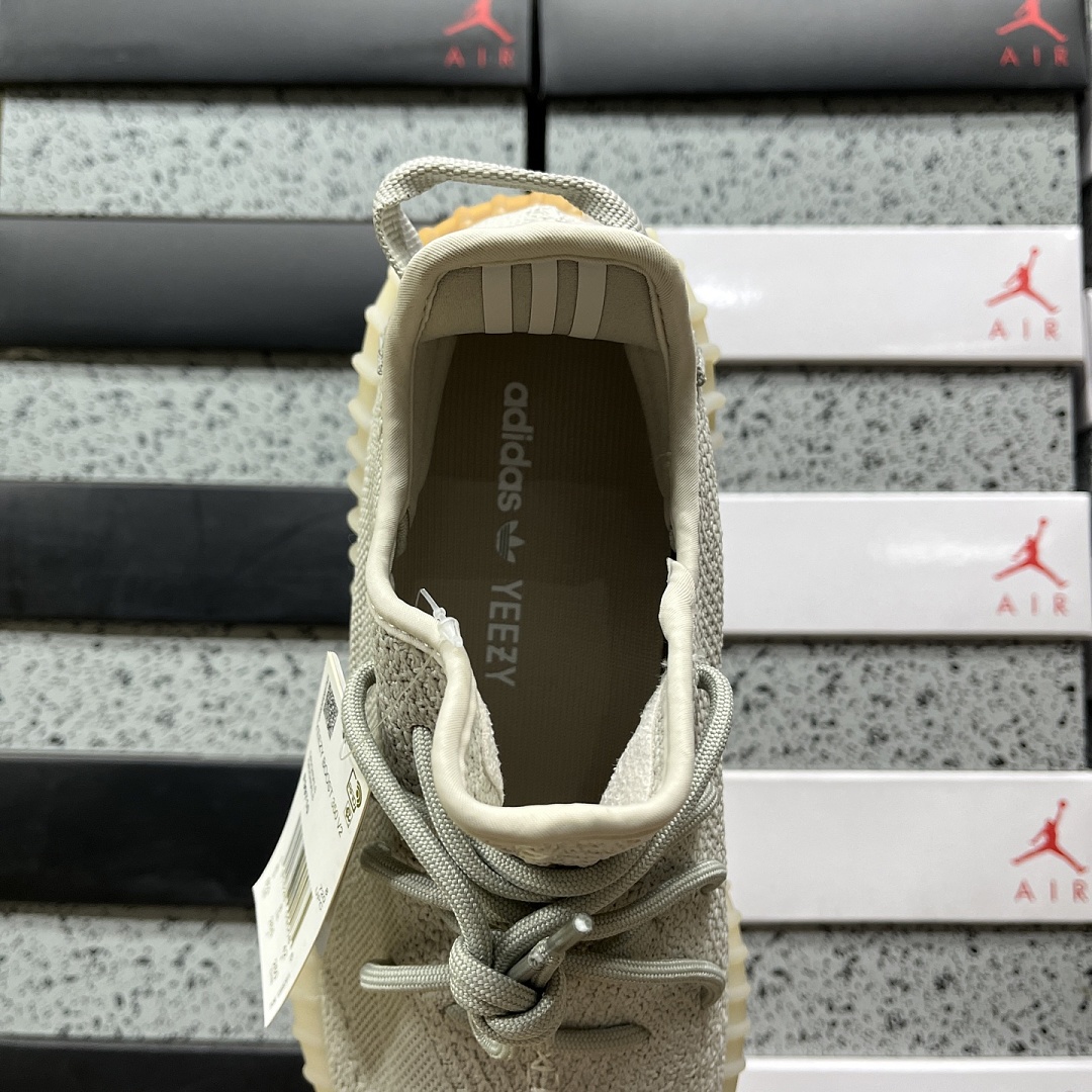 Adidas Yeezy Boost 350 V2 Sesame - Image 3