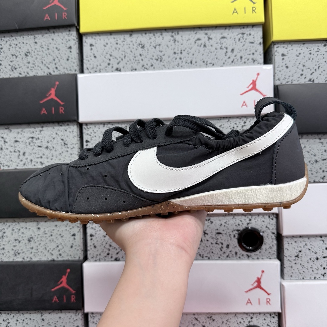 Nike Moon Shoe SP Jacquemus Off Noir - Image 8