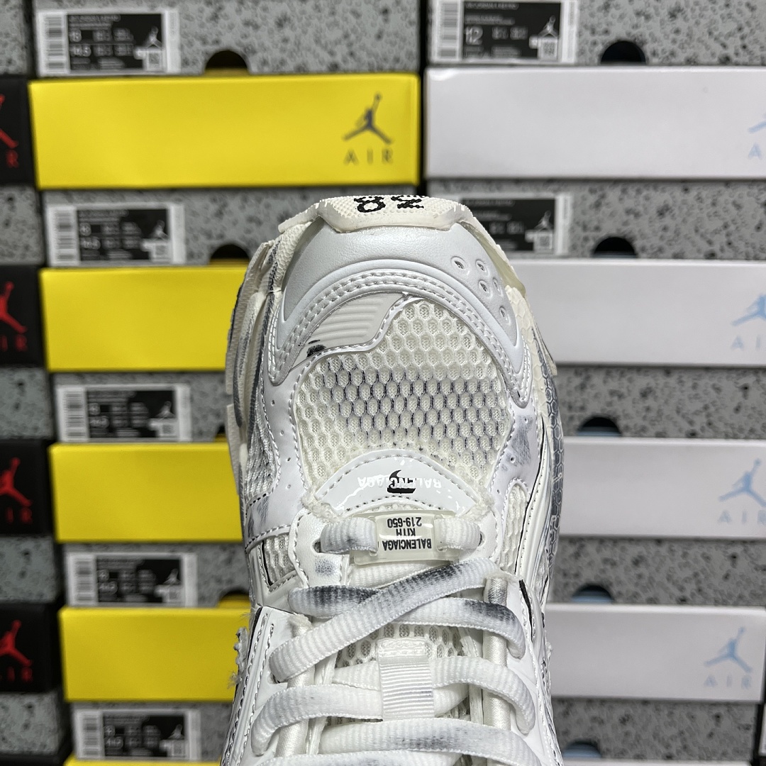 Balenciaga BLCG Runner 7 Gen - Image 3