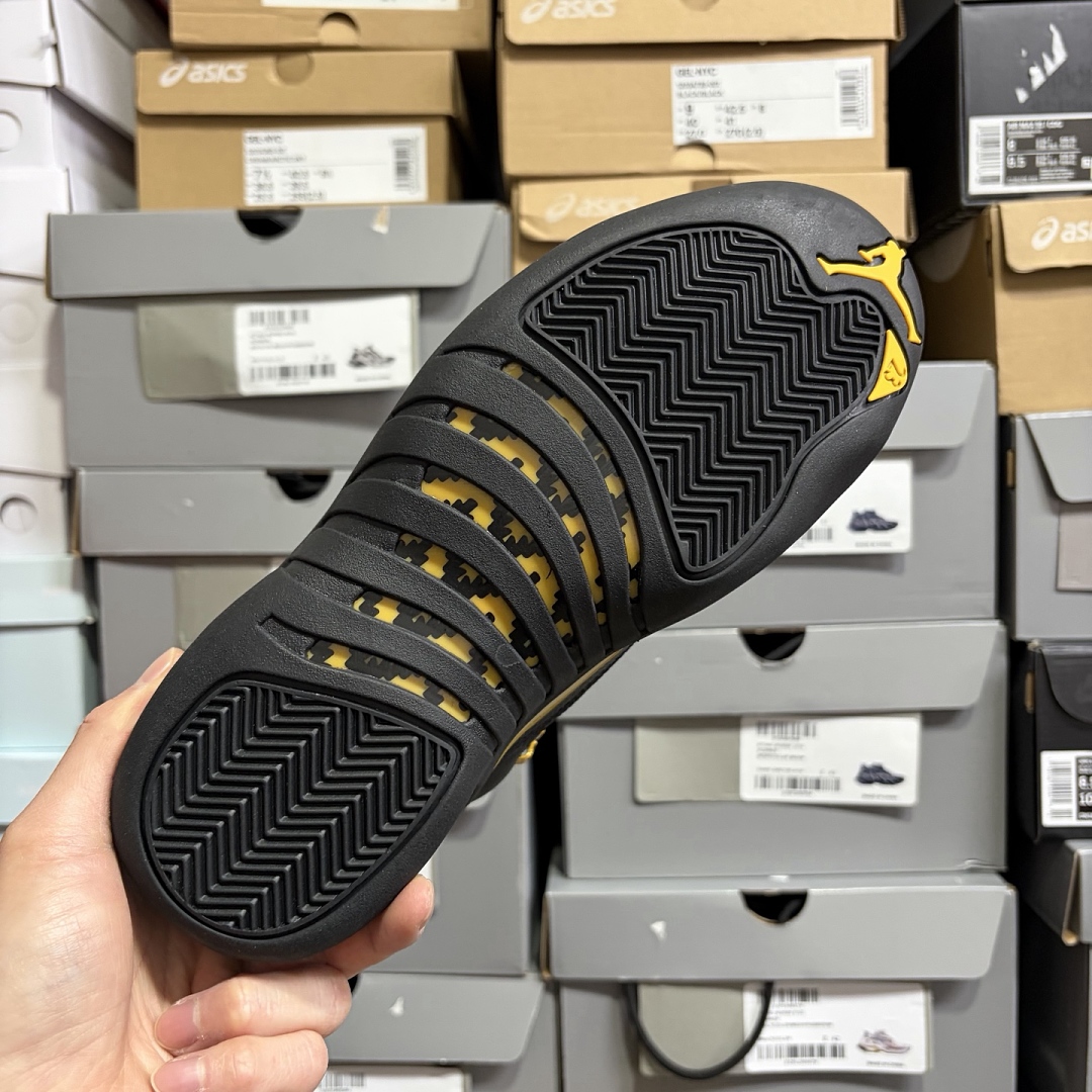 Nike Black Taxi - Image 4
