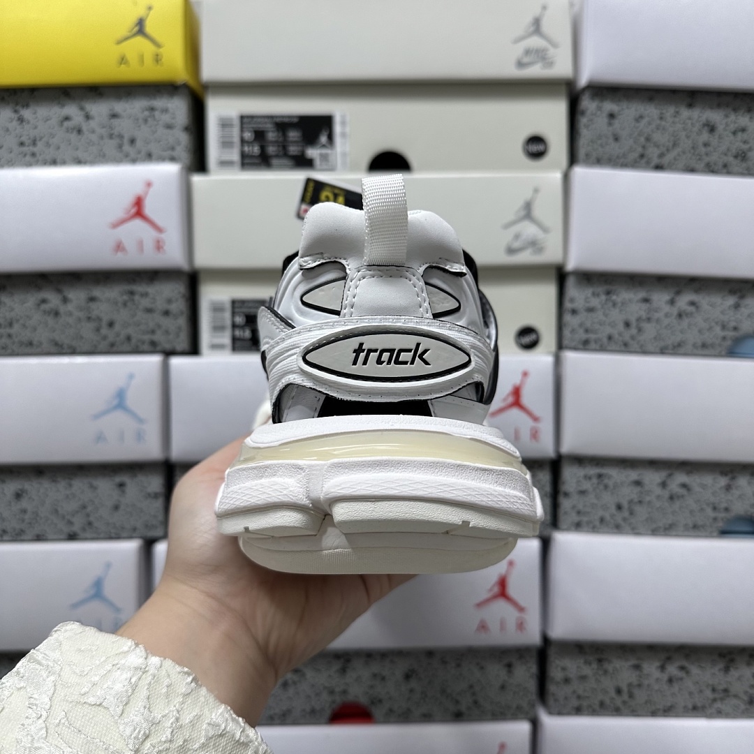 Balenciaga Track - Image 25