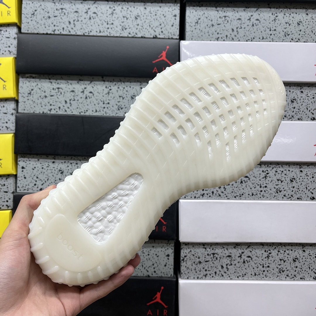 Adidas Yeezy Boost 350 V2 (Cream) - Image 4