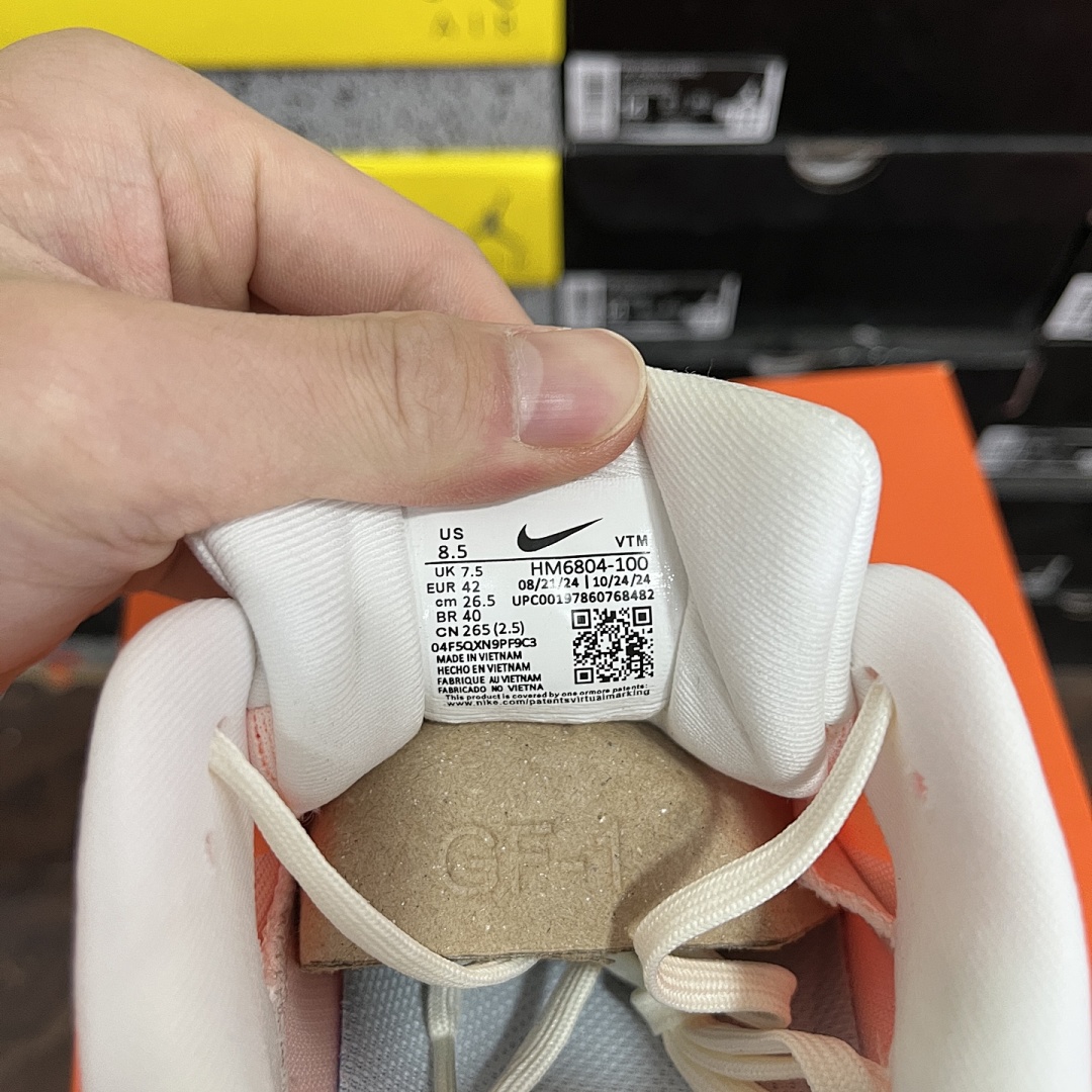 Nike Zoom Vomero - Image 9