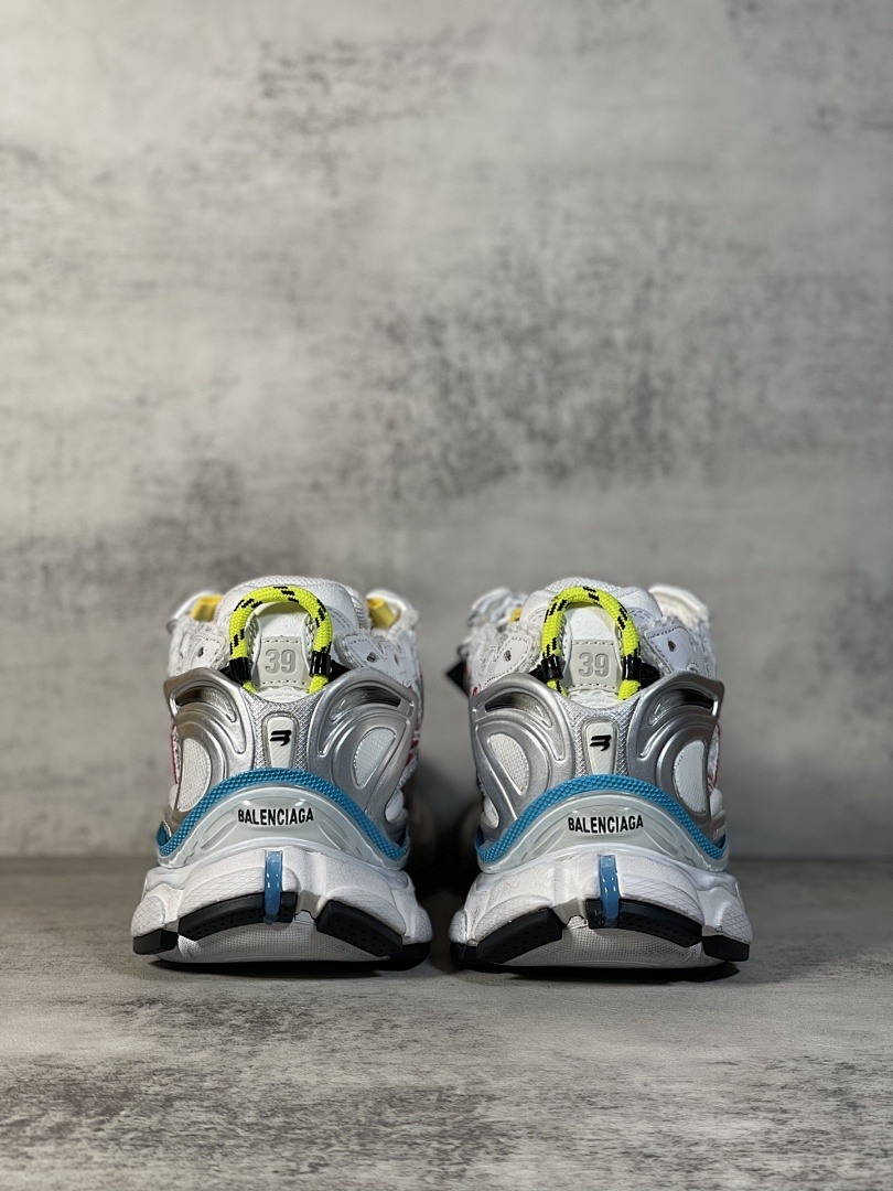 Balenciaga Runner 7.5 - Image 24