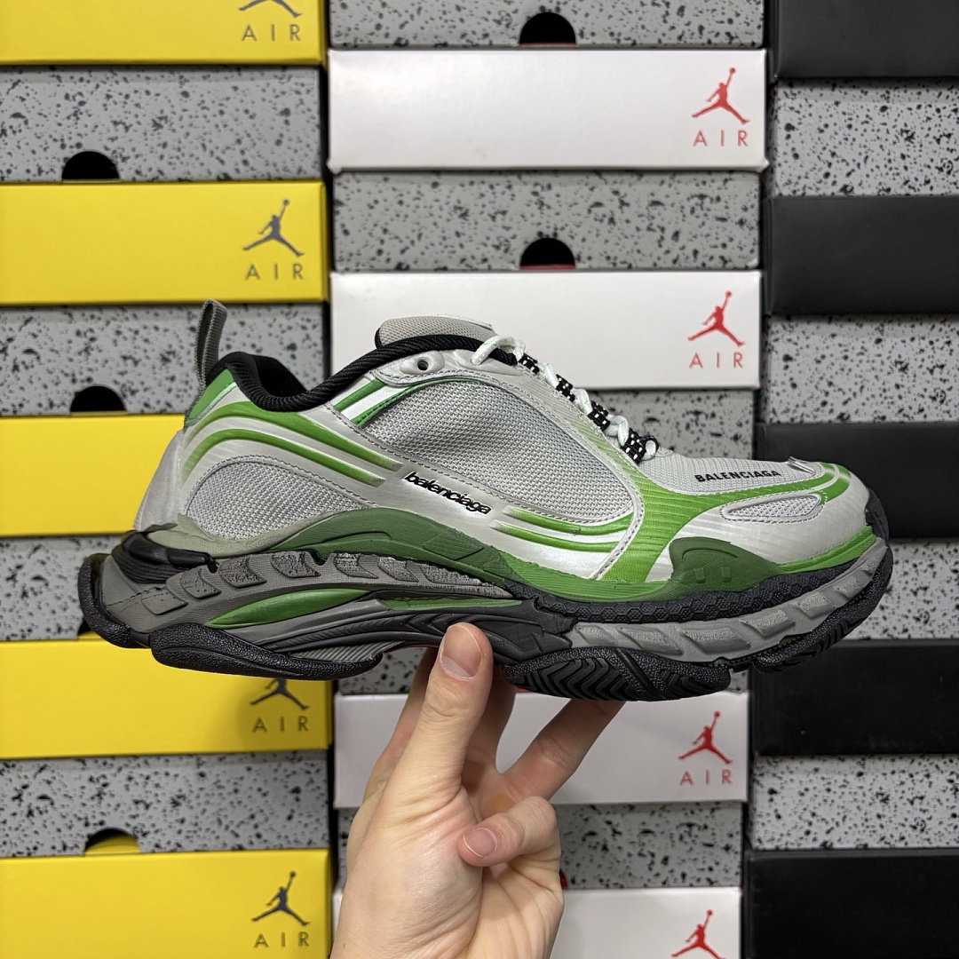 Balenciaga Triple S 2 - Image 6