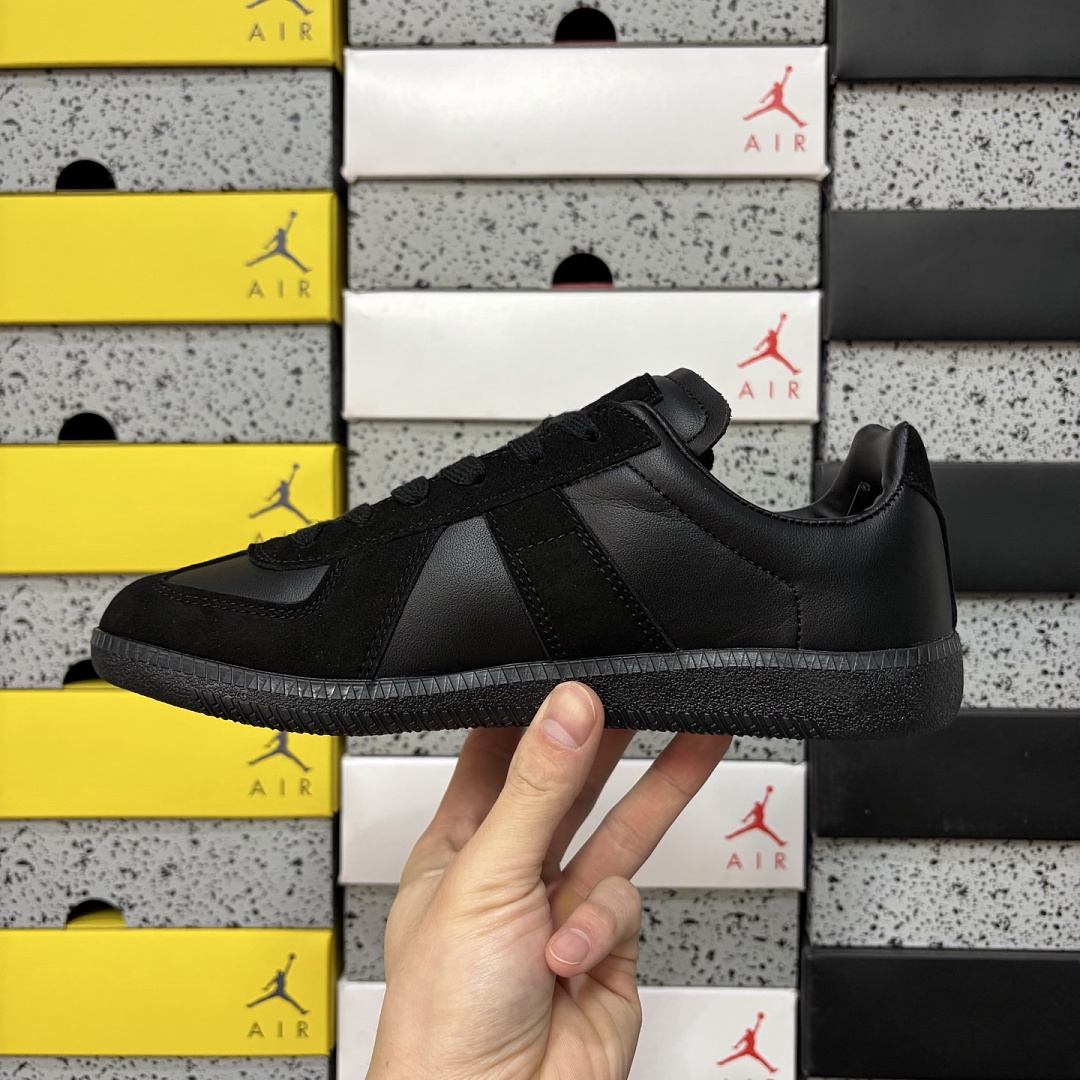 On Running Maison Margiela Replica - Image 8