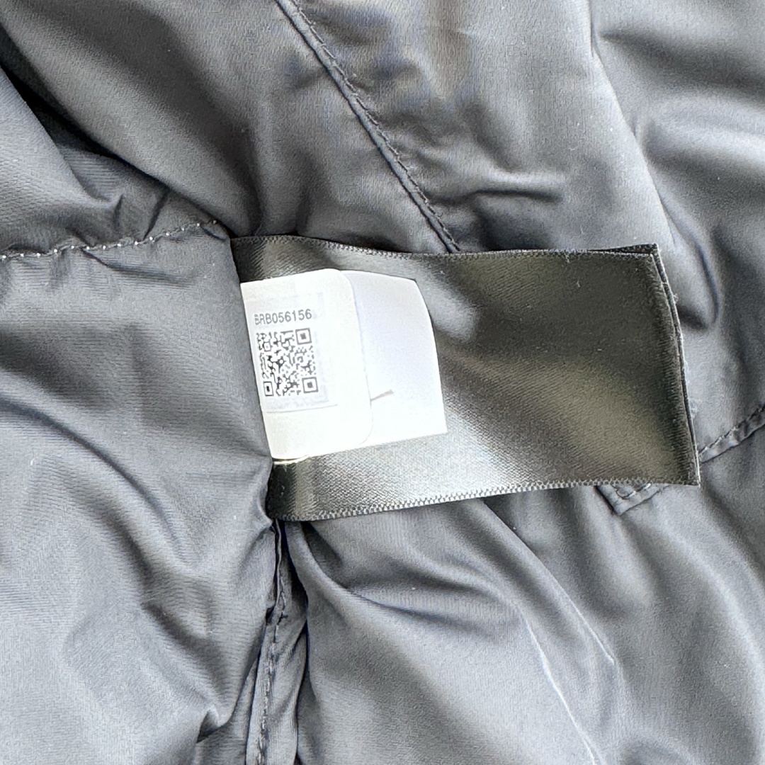 The North Face TNF 1996 Retro Nuptse 700 Fill Packable Jacket - Image 60