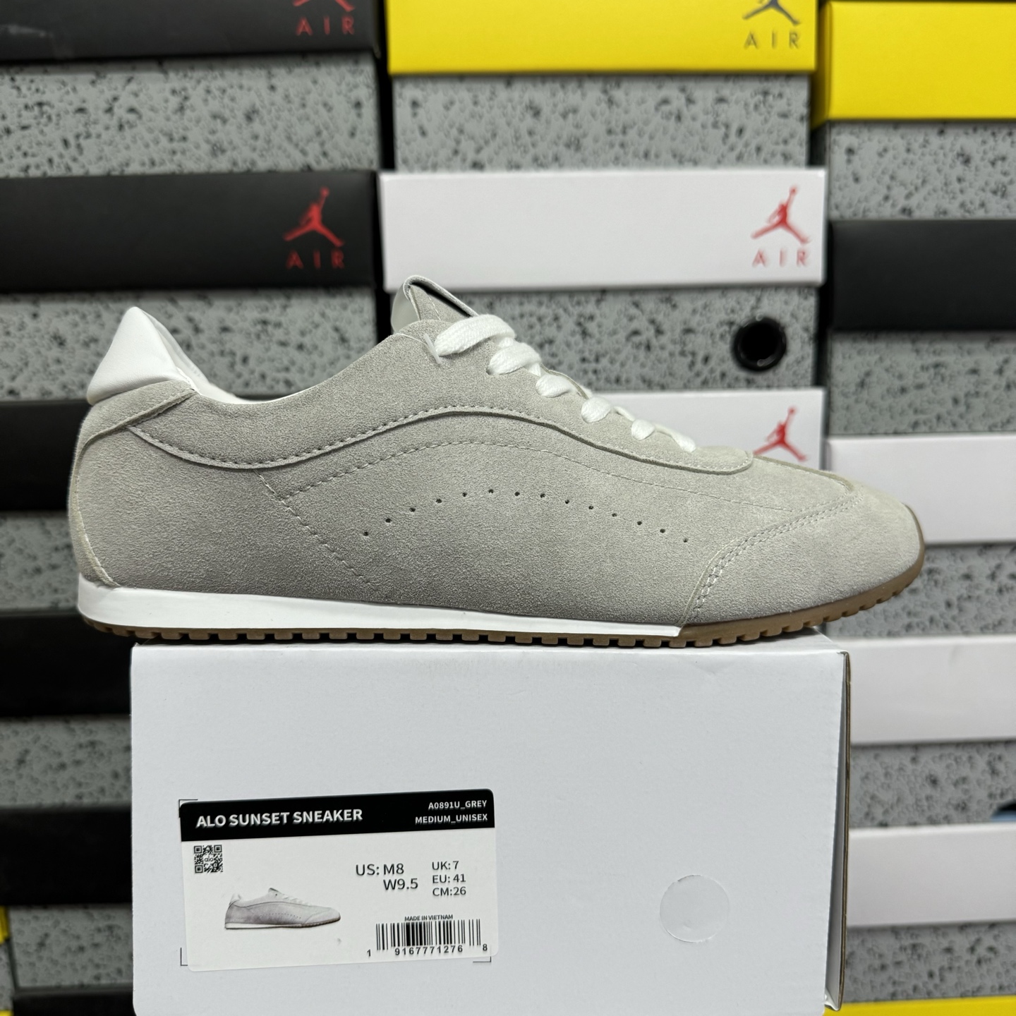 Alo Yoga Sunset Sneaker A0891U_GREY - Image 11