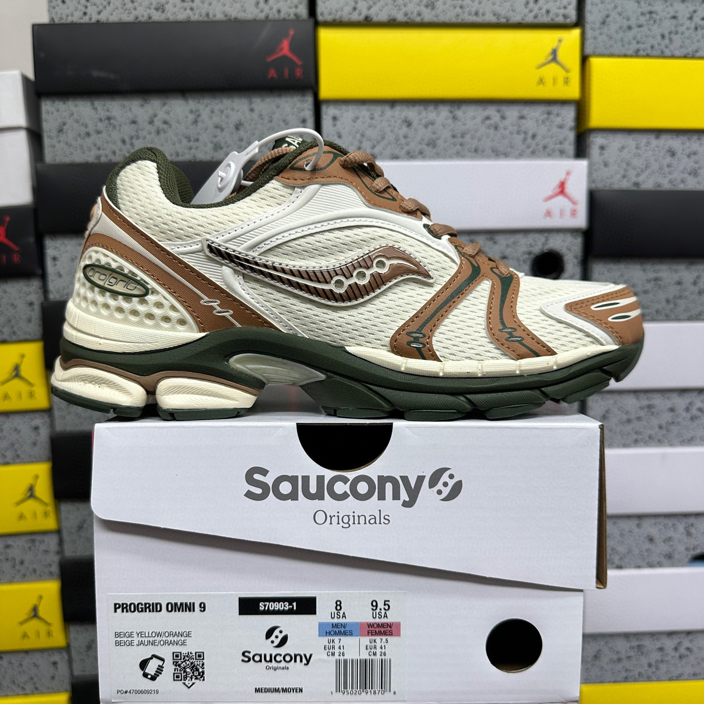 Sony ProGrid Triumph 4 Saucony & Friends Seanella Abraham - Image 11