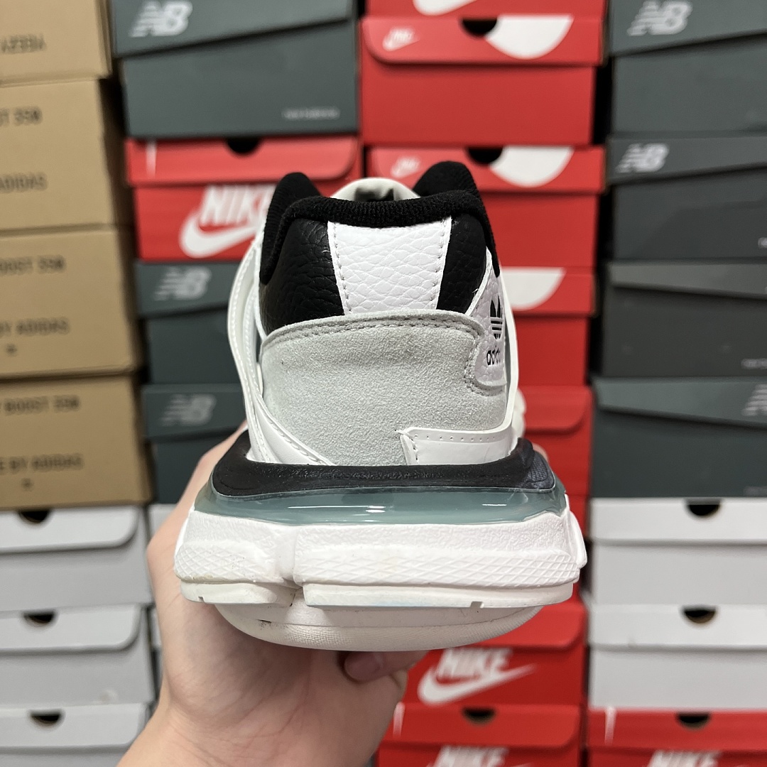 Balenciaga BLCG Track - Image 5