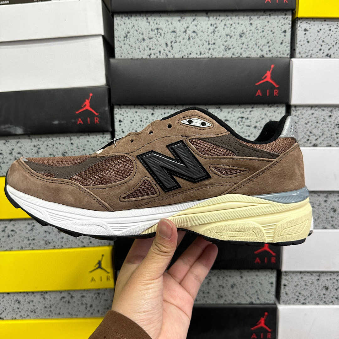 New Balance 990V3 MiUSA JJJJound MontréAl - Image 8
