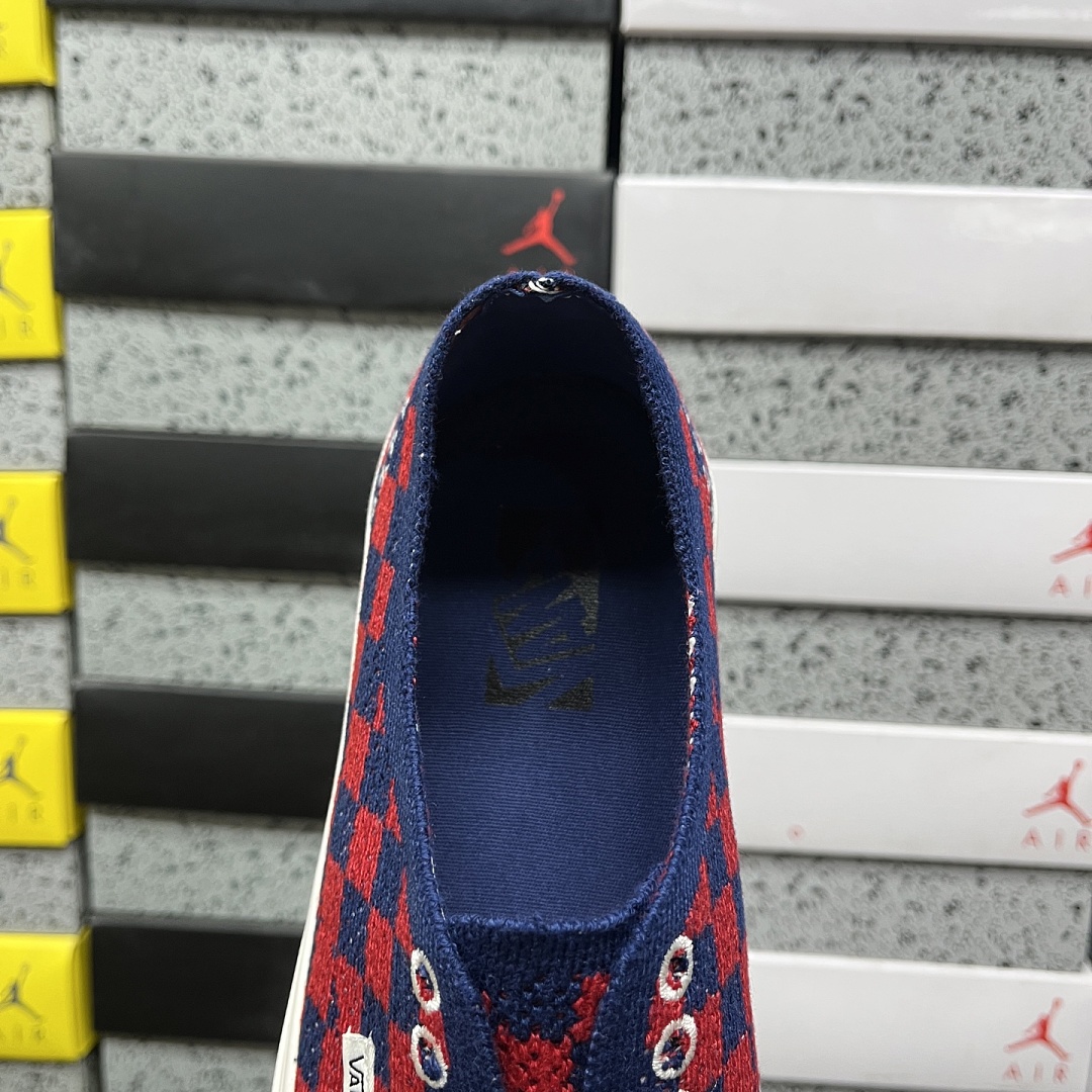 Vans LX Authentic 44 EK Punk Check Red Blue V - Image 5