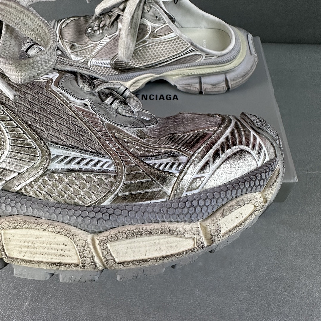 Balenciaga 3XL - Image 50