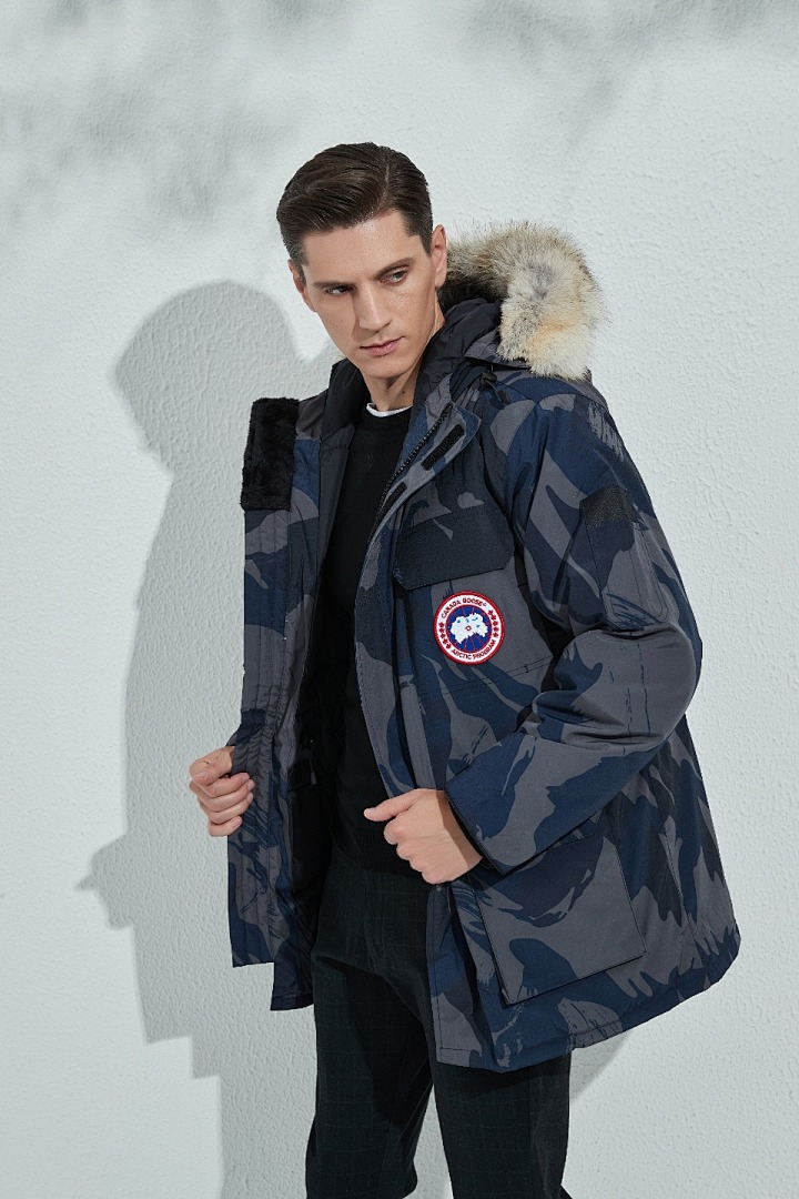 Canada Goose Parka 08 - Image 10