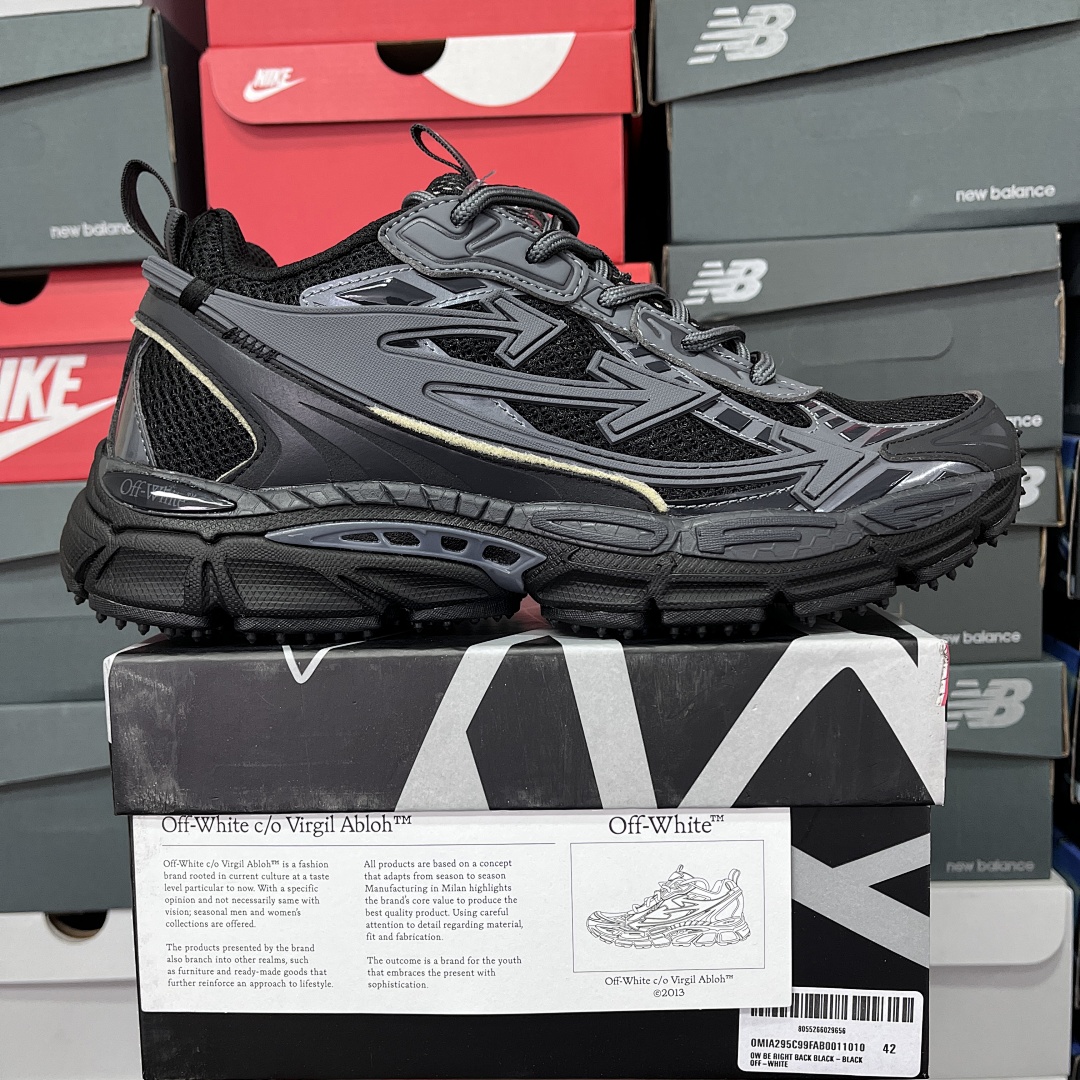 Off-White Be Right Back (Black)