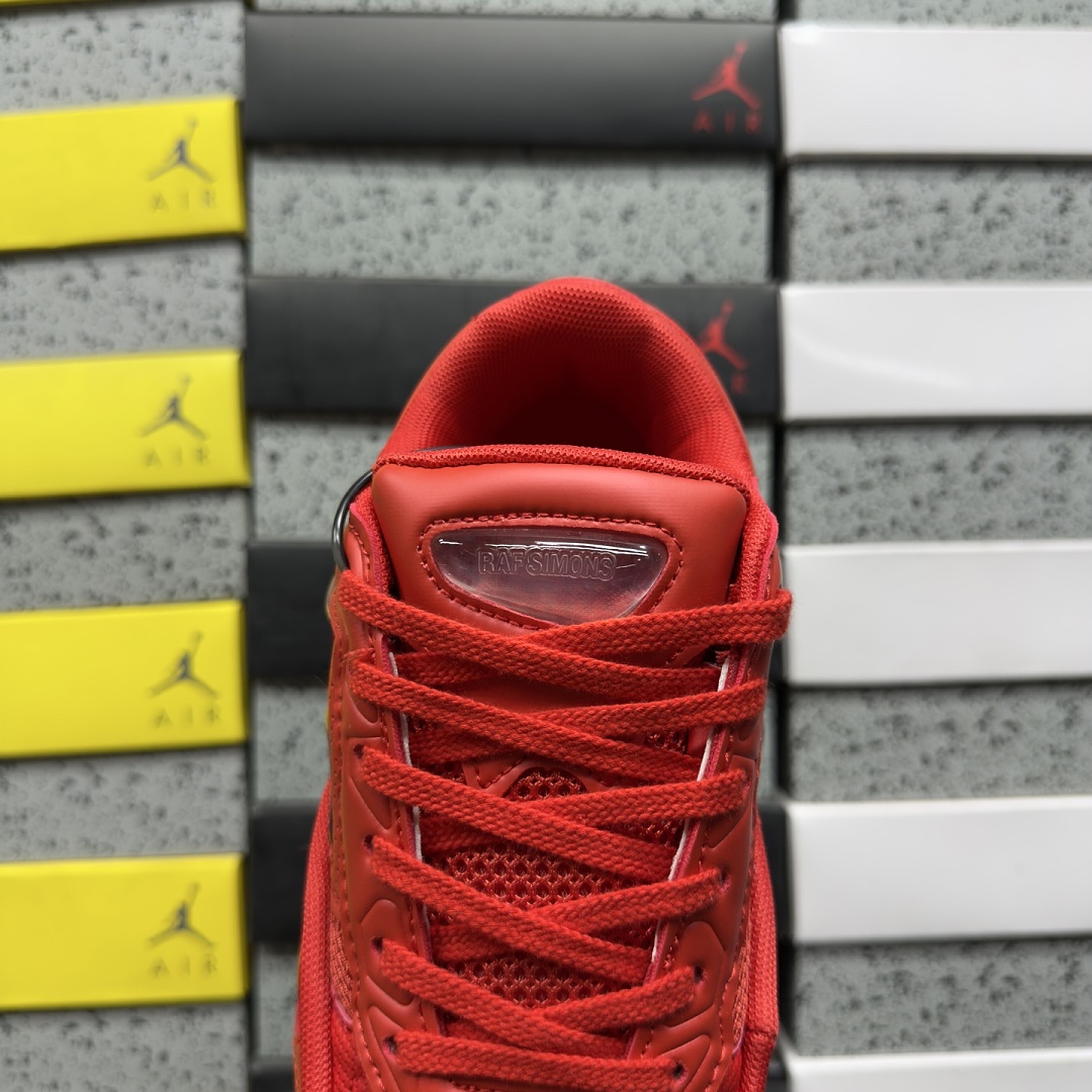 On Running Ozweego 2 Raf Simons (Red) - Image 9