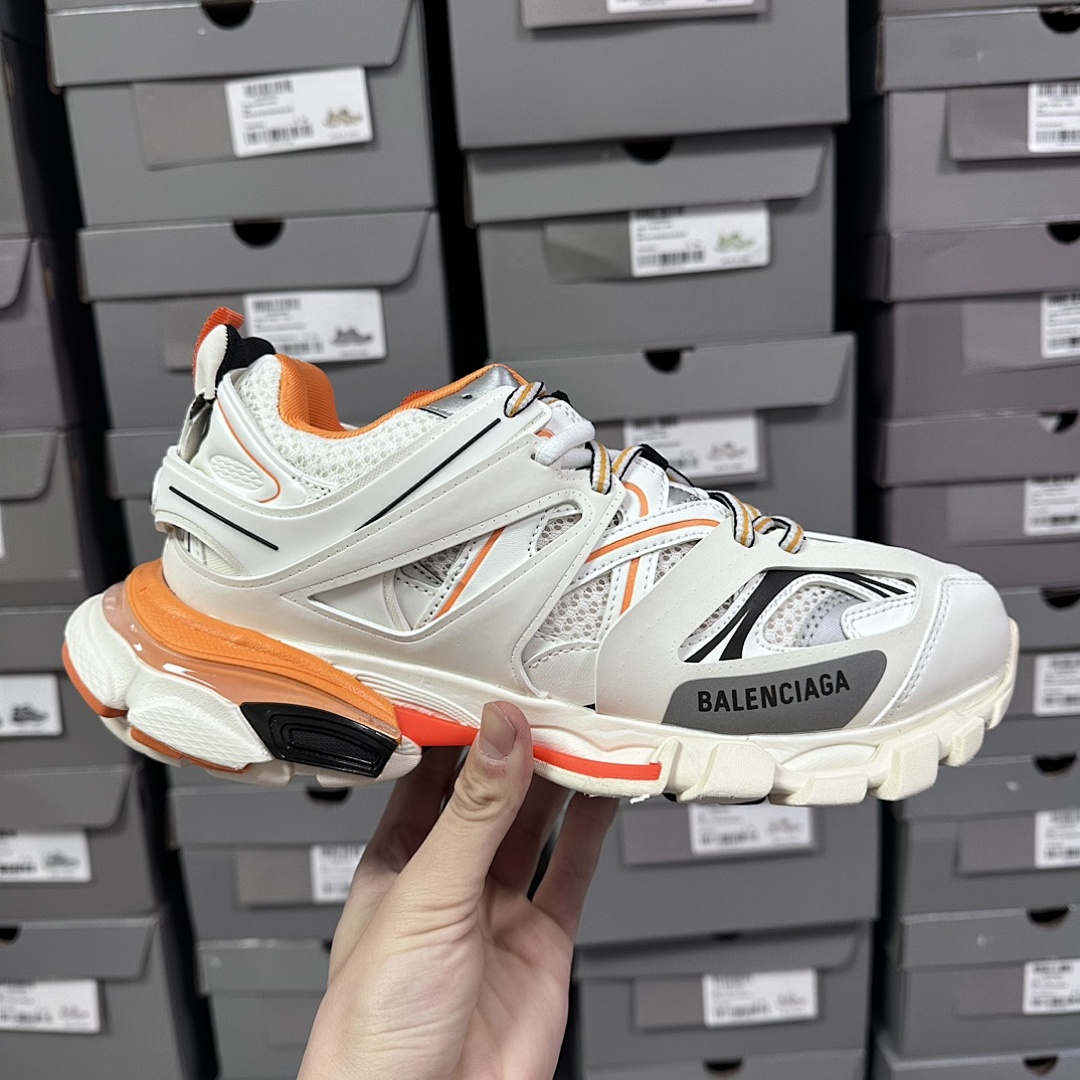 Balenciaga Track