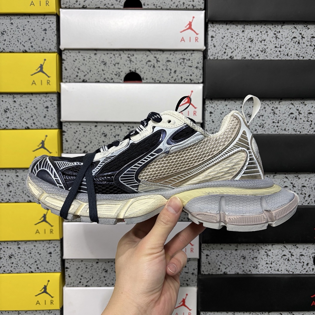 Balenciaga 3XL - Image 8